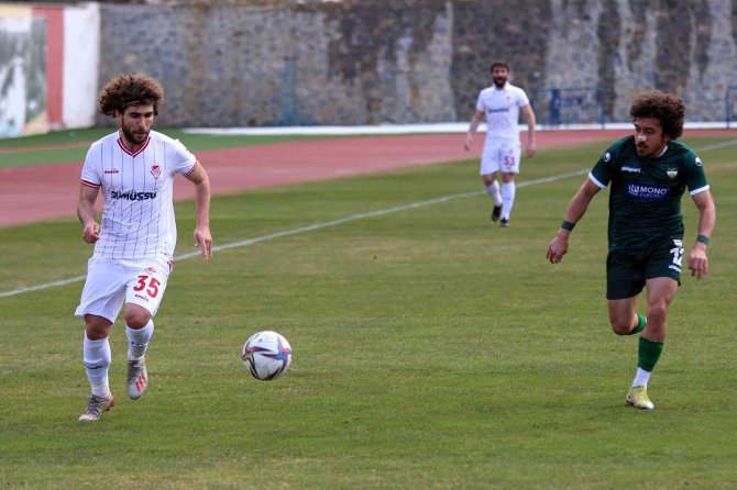 Tff 3. Lig: Gümüşhane Sportif Faaliyetler: 0 - Büyükçekmece Tepecik Spor: 0