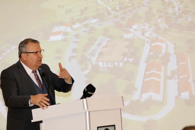 Manisa’da Sokak Hayvanları Doğal Yaşam Parkında Rehabilite Edilecek