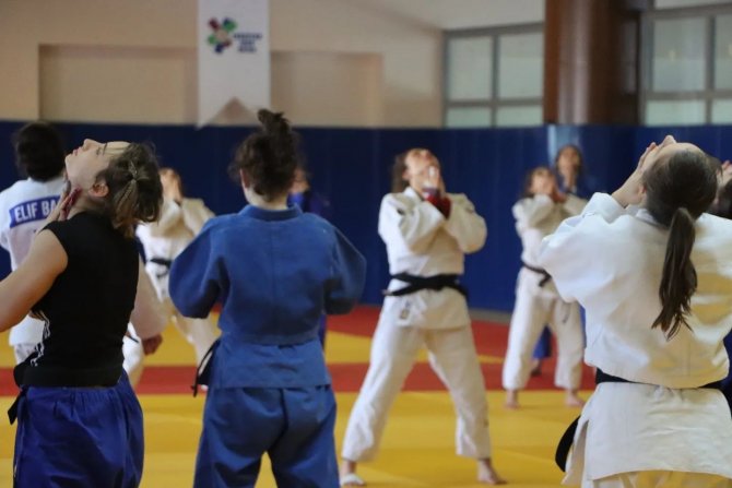 Ümit Milli Kadın Judo Takımı, Burdur’da Kampa Girdi