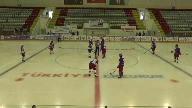 Uni̇li̇g Buz Hokeyi Türkiye Şampiyonası Erzurum’da Başladı