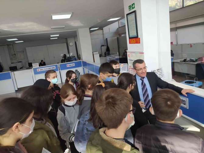 Ortaokul Öğrencileri Vergiler Hakkında Bilgilendirildi