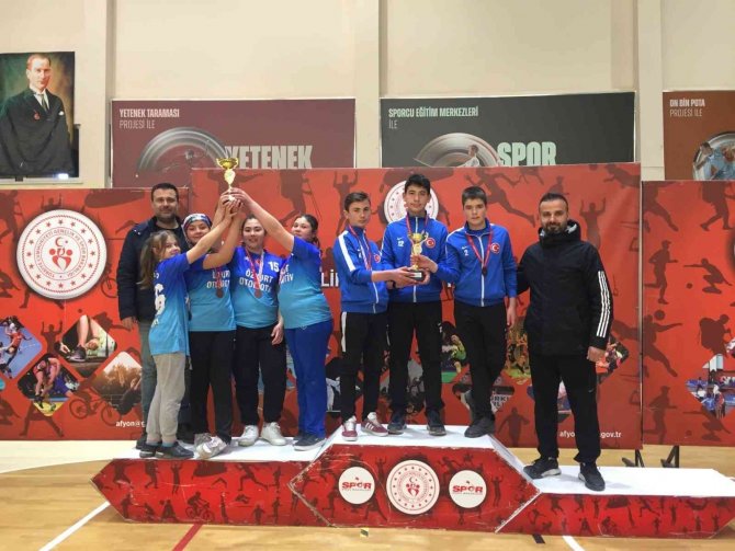 Afyonkarahisar’da Bir Köy Okulunun Başarısı