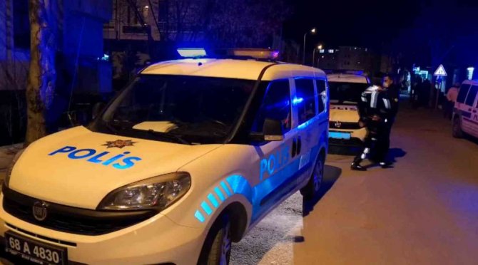 Kovalamaca İle Yakalandı, “Gazeteyi Yedireceğim” Deyip Basını Tehdit Etti