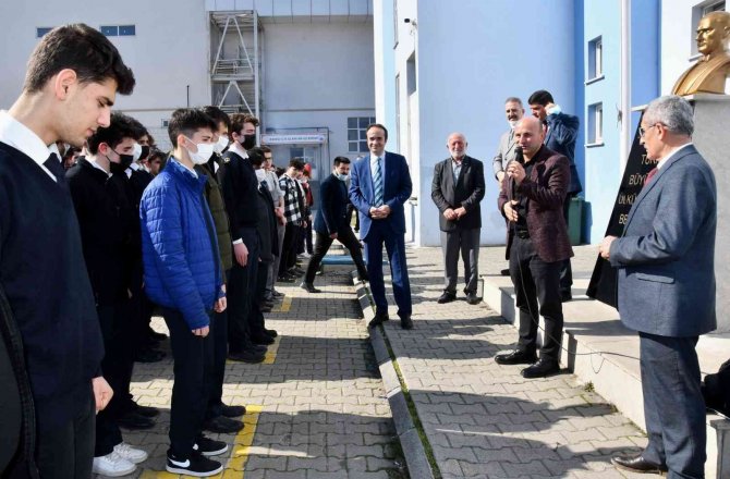 Öğrenci Dostu Başkan