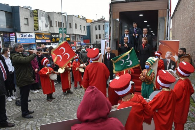Mehmet Akif Ersoy Gezici Sergi Tırı Mehteran Takımıyla Edirnelilerle Buluştu