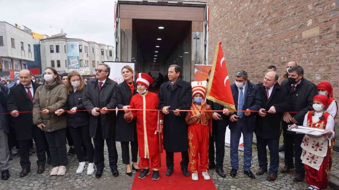 Mehmet Akif Ersoy Gezici Sergi Tırı Mehteran Takımıyla Edirnelilerle Buluştu