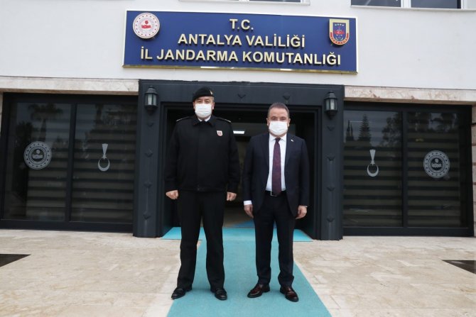 Başkan Böcek, İ̇l Emniyet Müdürü Ve Jandarma Komutanı İle Bir Araya Geldi