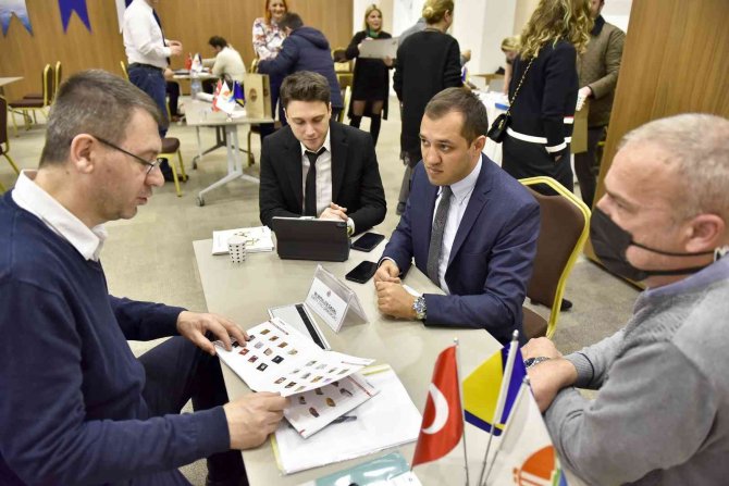 Antalya Osb İhracat Ağını Genişletiyor