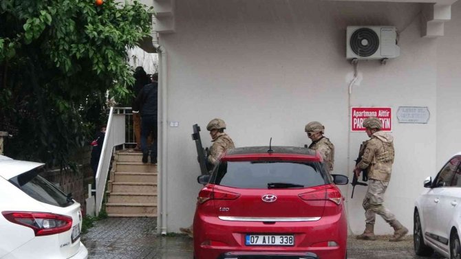 Gözü Yaşlı Babanın Evladı İçin En Zor Anları