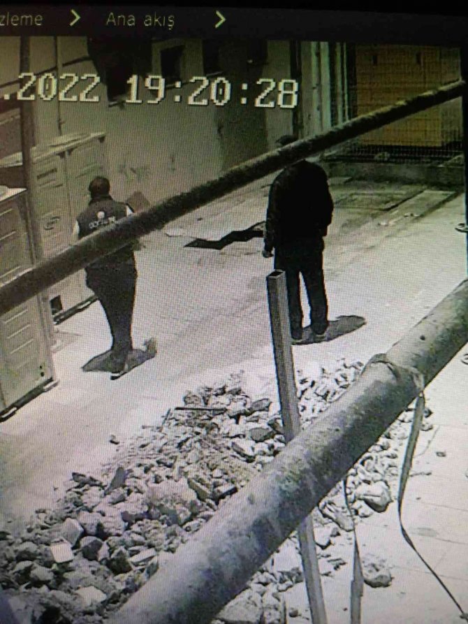 Müzeden Klima Kablosu Çalan Şüpheliler Yakalandı