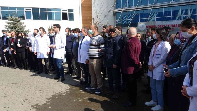 Bingöl’de Doktora Uygulanan Şiddet Kınandı