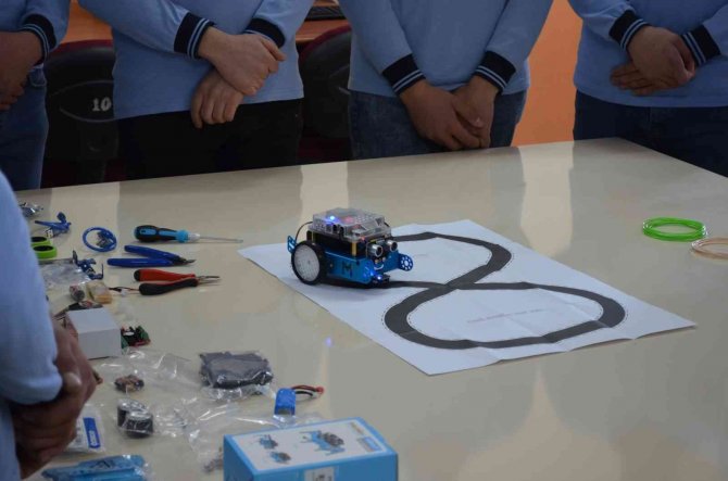 Adilcevazlı Öğrenciler Teknofest’te Yarışacak