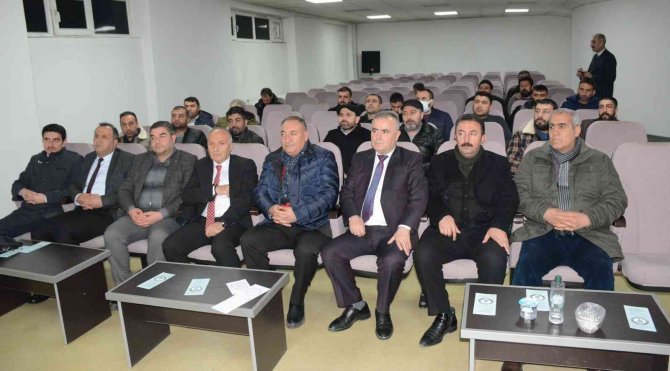 Tatvan’da ‘Mesleki Eğitimi Tanıtma Ve Bilgilendirme’ Toplantısı