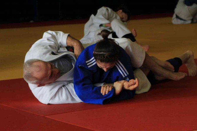 Ümit Milli Judo Takımı 3 Şampiyonadan Madalyalar İle Dönmek İstiyor