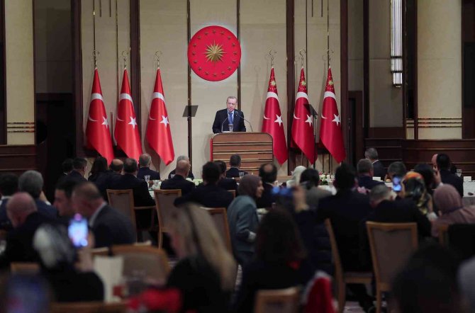 Cumhurbaşkanı Erdoğan: "Rusya’nın Ukrayna Topraklarına Başlattığı Askeri Harekat Kabul Edilemez"