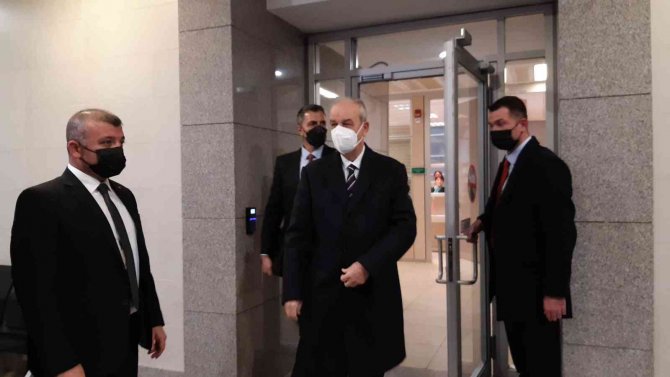 İ̇lker Başbuğ Hakim Karşısına Çıktı