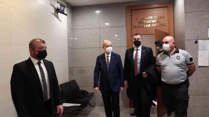 İ̇lker Başbuğ Hakim Karşısına Çıktı