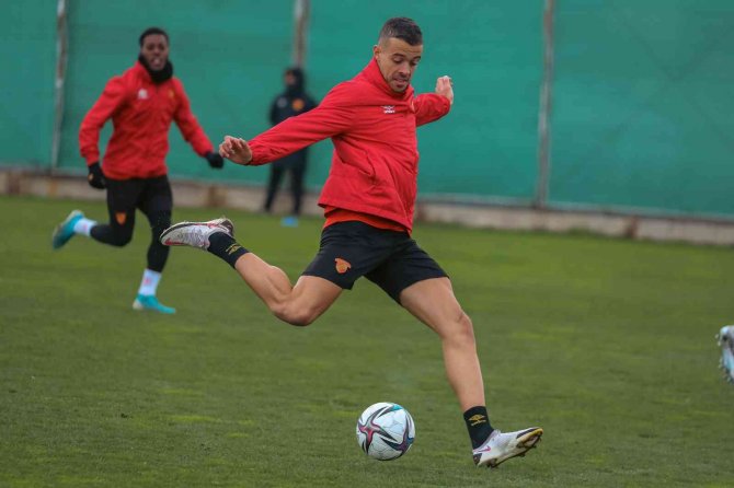 Göztepe, Giresunspor Hazırlıklarını Sürdürüyor