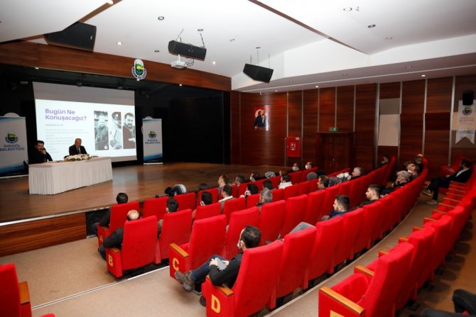 Dünya Ve Türkiye Ekonomisi İ̇negöl’de Ele Alındı