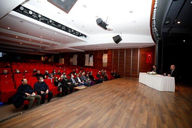 Dünya Ve Türkiye Ekonomisi İ̇negöl’de Ele Alındı