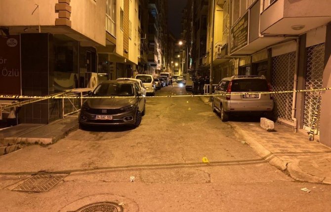 İ̇zmir’deki Bıçaklı Saldırıda Yaralanan Polisin Durumu İyiye Gidiyor