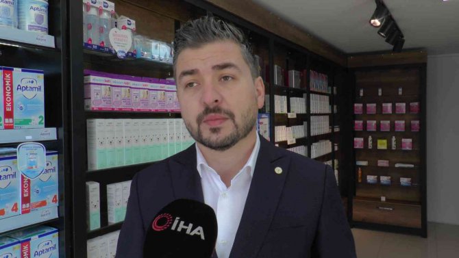 Akın’dan İlaç Fiyatı Önerisi: “İ̇laç Fiyat Kurunun Sabitlenmesi Lazım”