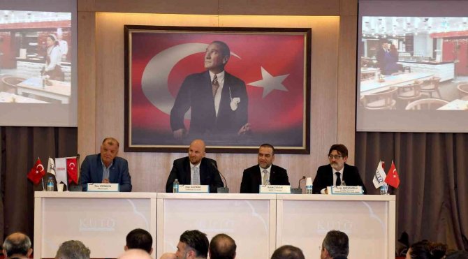 Kuşadası Kruvaziyerde ‘Home Port’ Oluyor