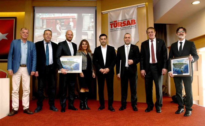 Kuşadası Kruvaziyerde ‘Home Port’ Oluyor