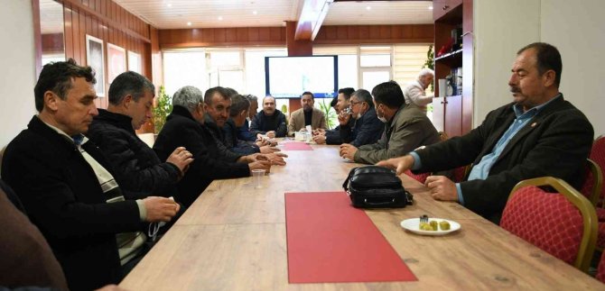 Başkan Ergin, Muhtarlarla Bir Araya Geldi