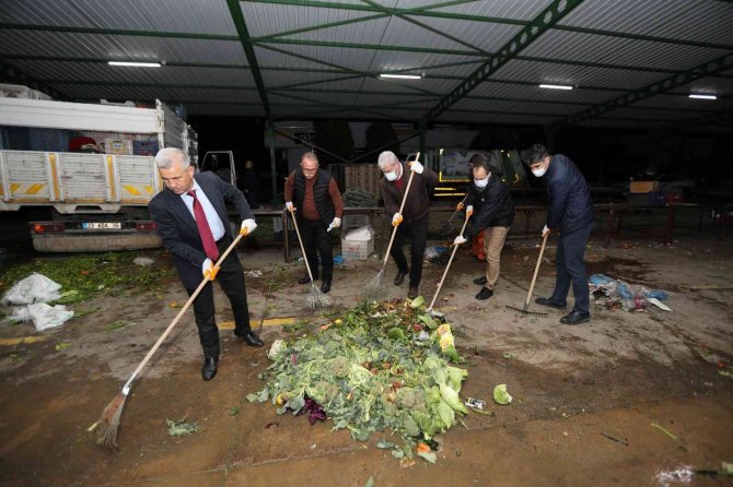 Mezitli’de Kompost Üretimine Destek