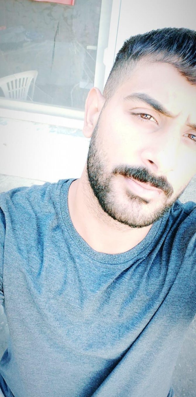 Kılıçla Öldürülen Gencin Yakınları Adalet İstedi