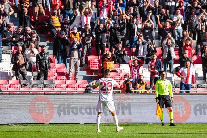 Yasin Öztekin: “Sezon Sonu Sözleşmem Bitiyor, Tek Hedefim Şampiyonluk”