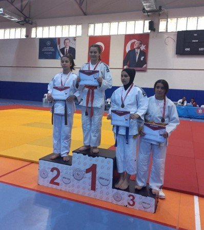 Okul Sporları Judo Yıldızlar Türkiye Şampiyonası Grup Müsabakaları