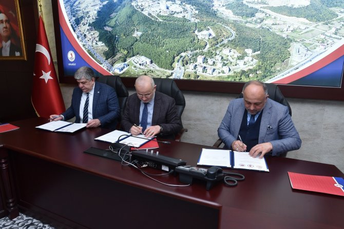 Omü’de Buz Sporlarıyla İlgili Dersler Verilecek