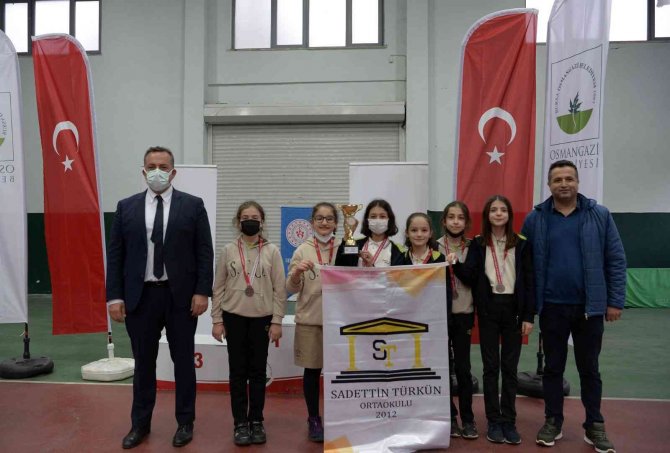 Satranç Turnuvasında Büyük Coşku
