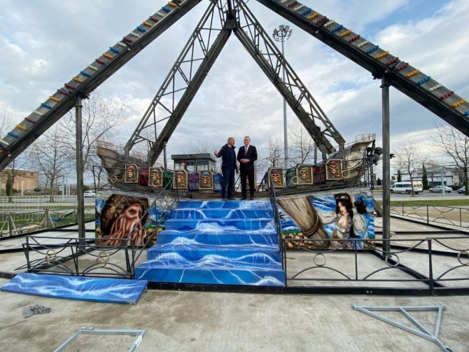 Şehrin Yeni Lunaparkı Sakarya Park’ta Hızla Yükseliyor