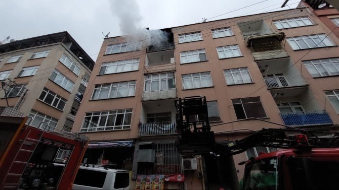 Samsun’da Evde Çıkan Yangında Kundaklama Şüphesi