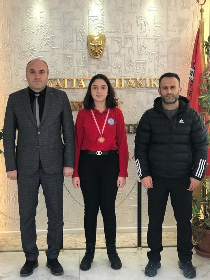 Scü Vakıf Okullarından Çifte Başarı