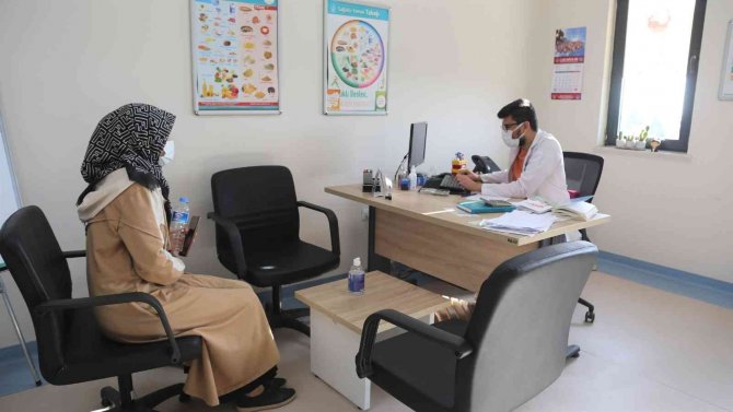 Toroslar Belediyesinden Kadınlara Ücretsiz Sağlık Taraması