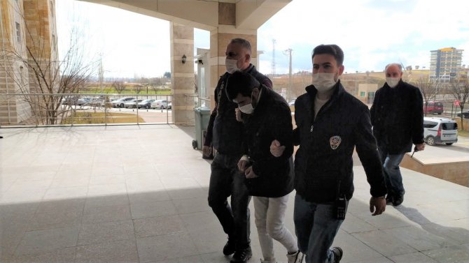 Sahte Altın Dolandırıcıları Uşak’ta Yakalandı