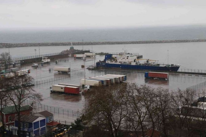 500 Ton Narenciye Ukrayna’ya Sevk Edilmeyi Bekliyor