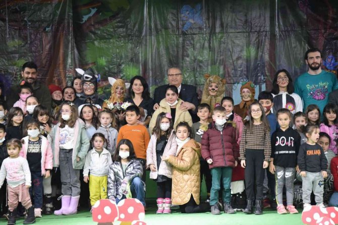 Şahikalar Deresi Tiyatro Oyunu Yeniden Sahne Alacak