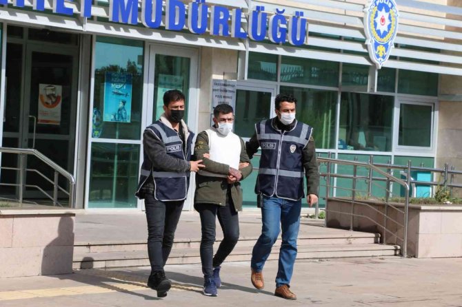 Ceyhan’daki Cinayete 3 Tutuklama