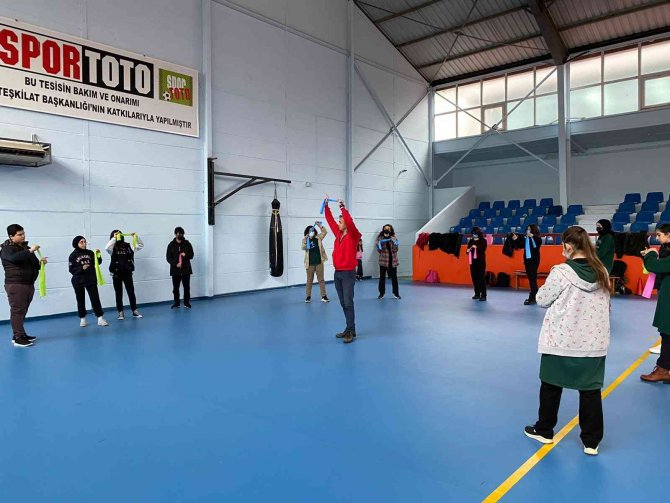 Gençlerin Merakı Okçuluk Akçakoca’da Başladı