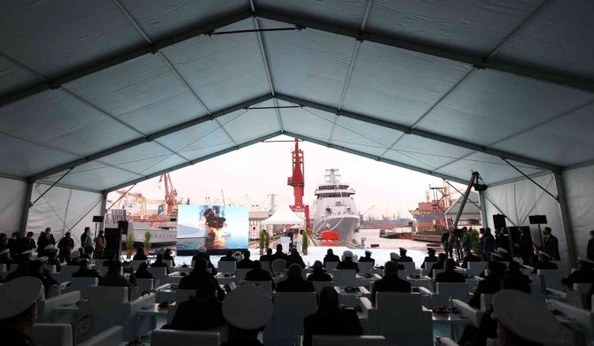 Al Shamal Gemisi Katar Donanmasına Teslim Edildi