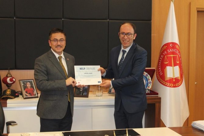 Van Adliyesi Personeline Sertifika