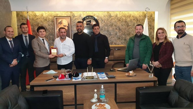 Başhekim Tetik, Hastaneye Bağış Yapan Dernek Yönetimine Teşekkür Etti