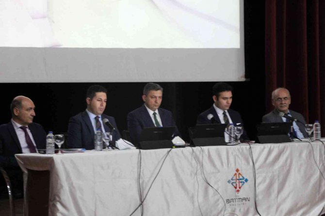Muhtarlar Batman’da Mesleki Eğitim Konusunda Bilgilendirildi