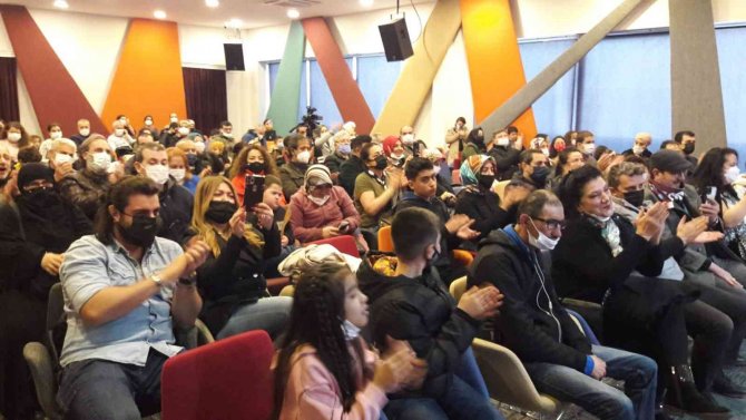 ‘Bu Sahnede Engel Yok’ Eğlence Var