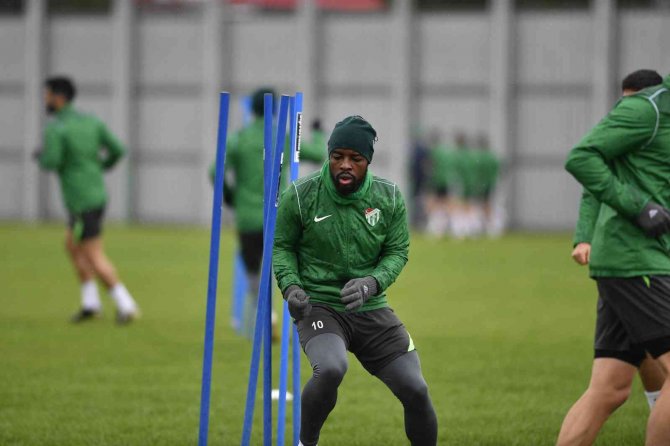 Bursaspor Dayanıklılık Çalıştı